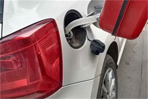 南宁24小时救援车收费标准