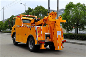 南宁高速路拖车费